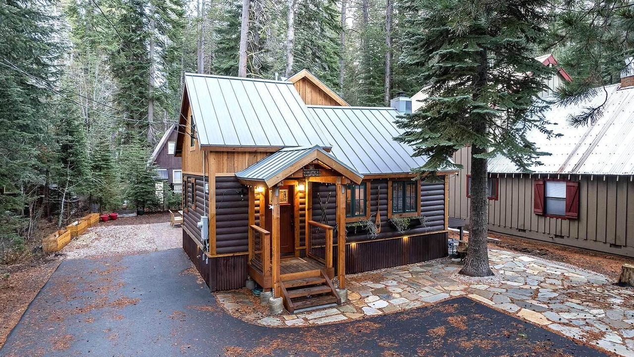 Photo of Outdoor in Donner Lake Woods