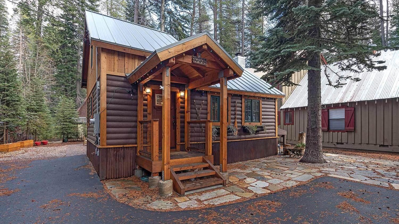 Photo of Outdoor in Donner Lake Woods