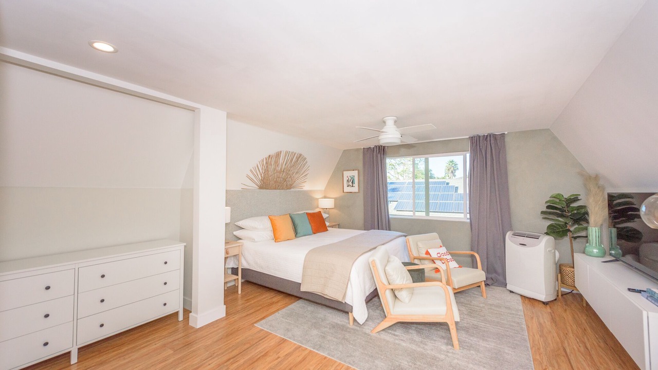Photo of Bedroom in Vista