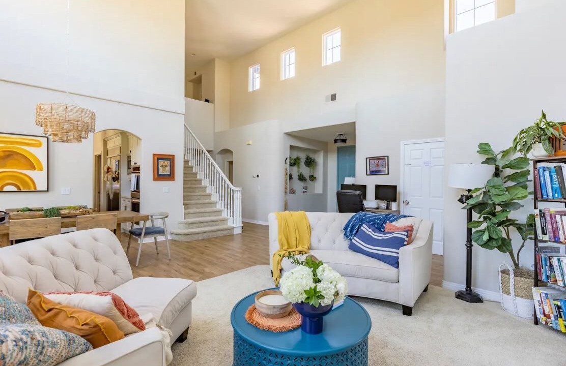 Photo of Livingroom in Rancho Penasquitos