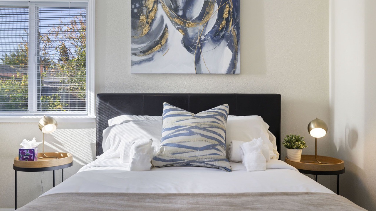 Photo of Bedroom in East Palo Alto