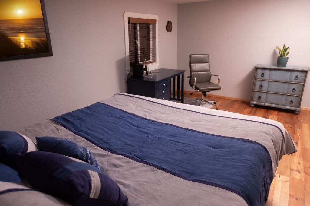 Photo of Bedroom in Eureka