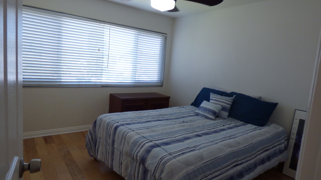 Photo of Bedroom in Agoura Hills