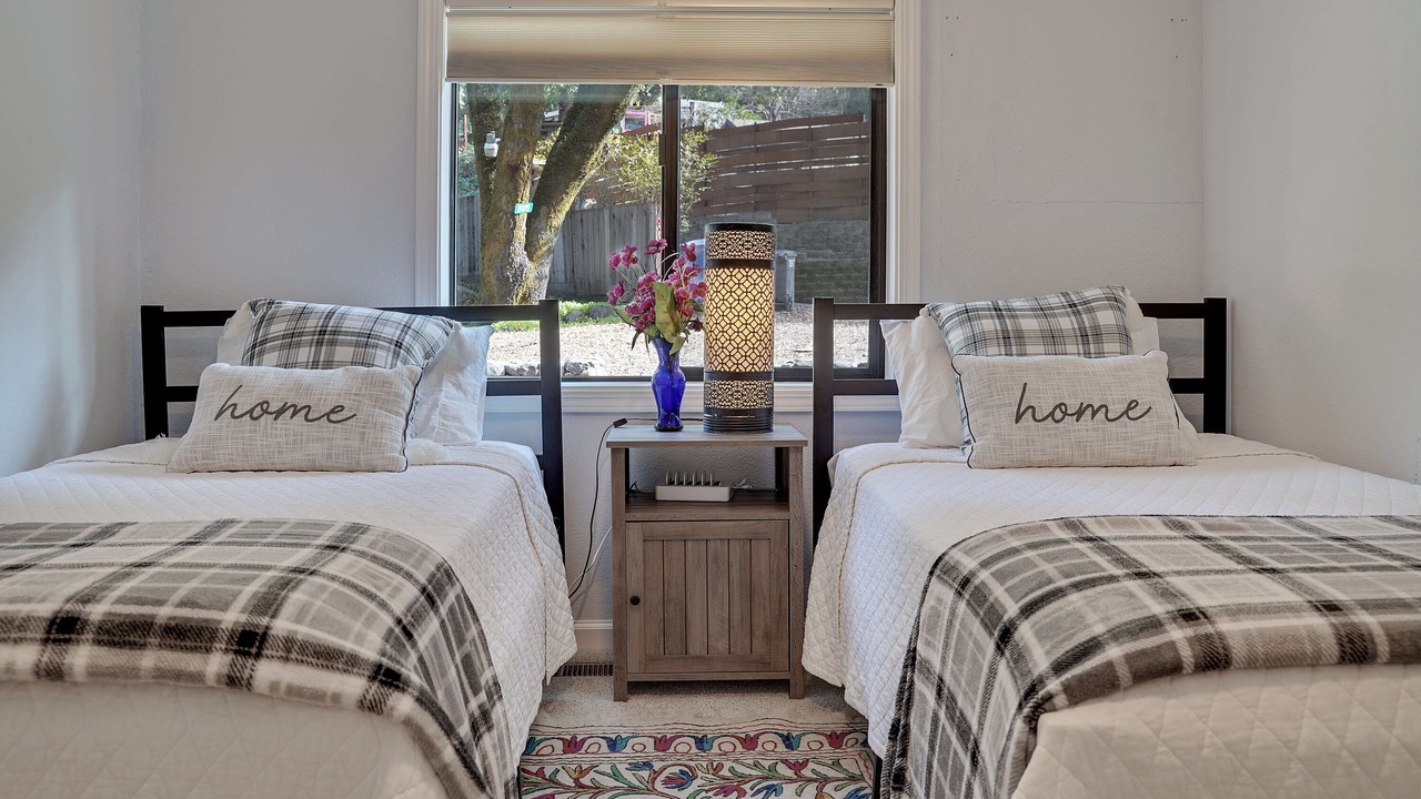 Photo of Bedroom in Santa Rosa