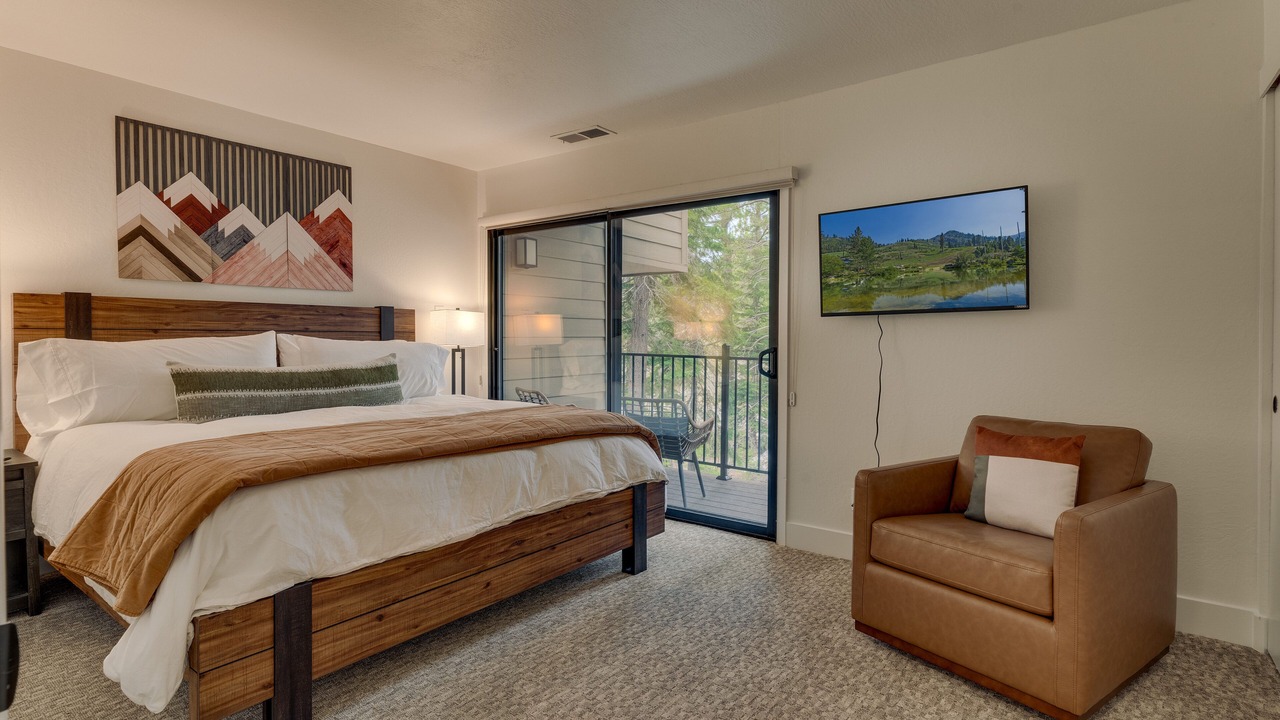 Photo of Bedroom in Carnelian Woods