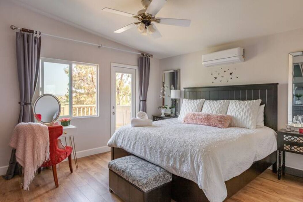 Photo of Bedroom in Rancho Penasquitos