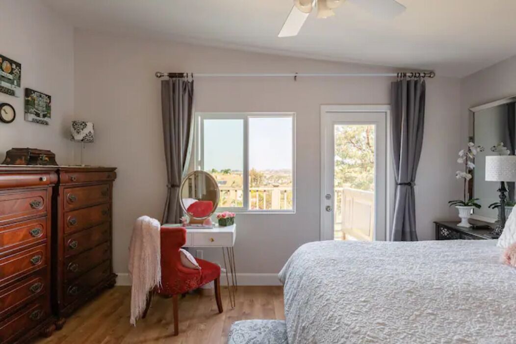 Photo of Bedroom in Rancho Penasquitos