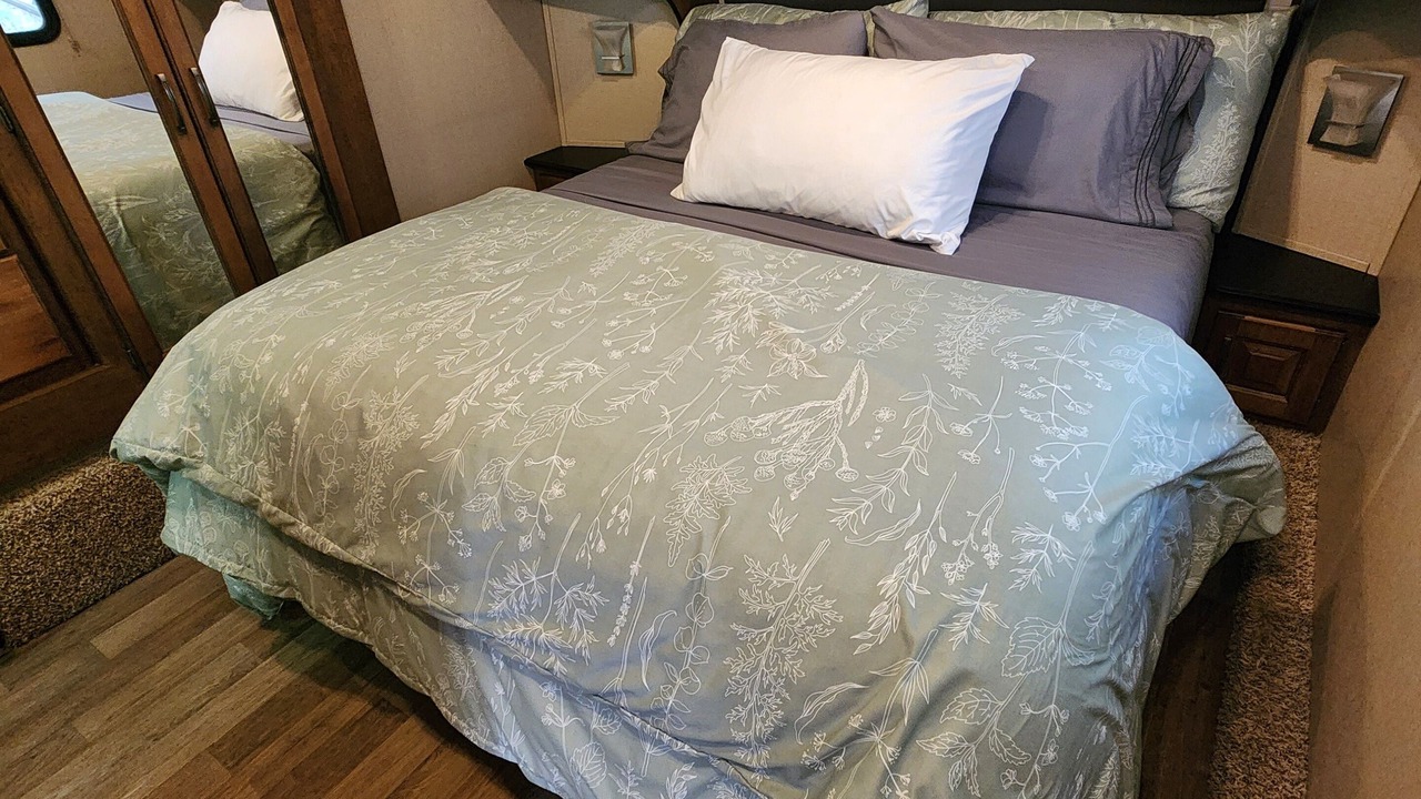 Photo of Bedroom in Cedar Ridge