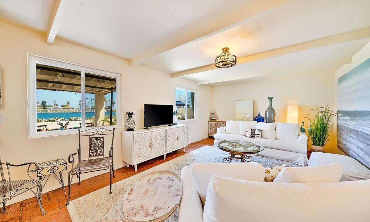 Photo of Livingroom in La Playa