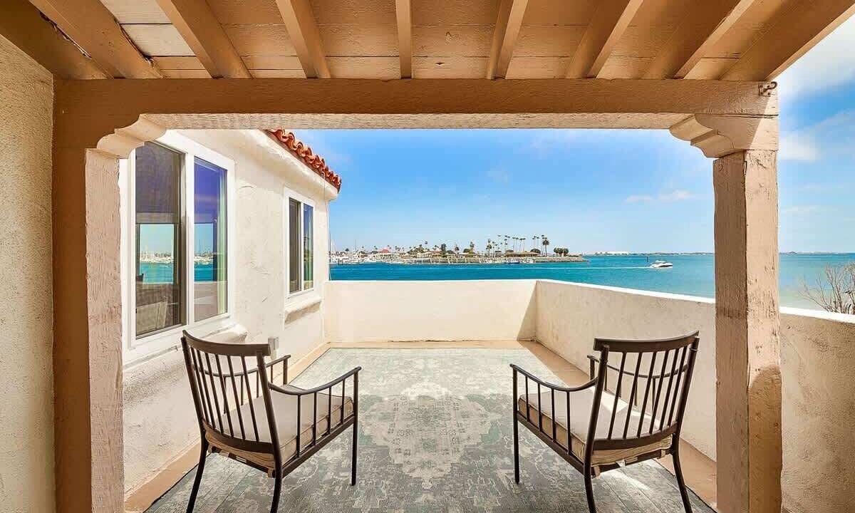 Photo of Patio Balcony in La Playa