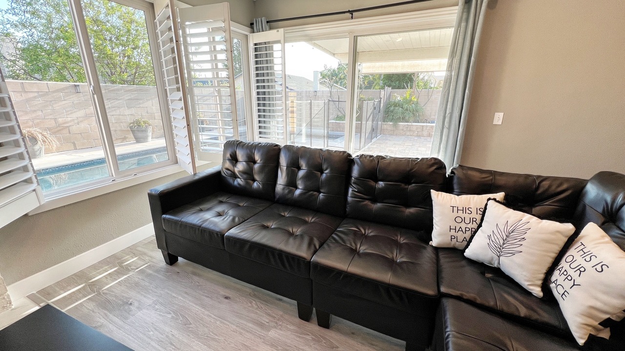Photo of Livingroom in Ontario