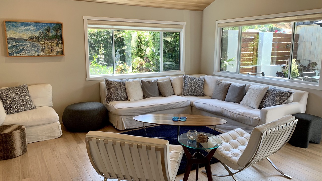 Photo of Livingroom in East Mesa