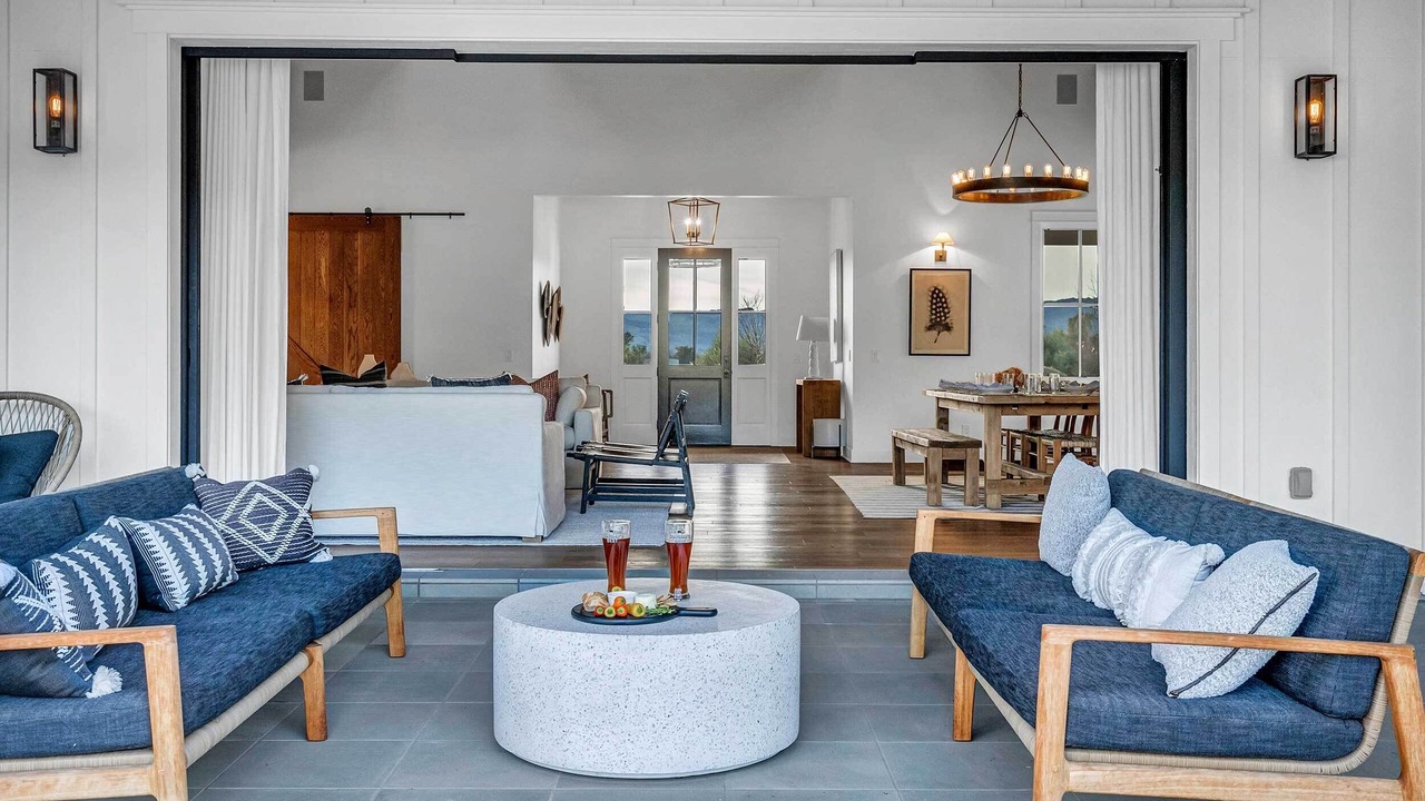 Photo of Livingroom in Sonoma