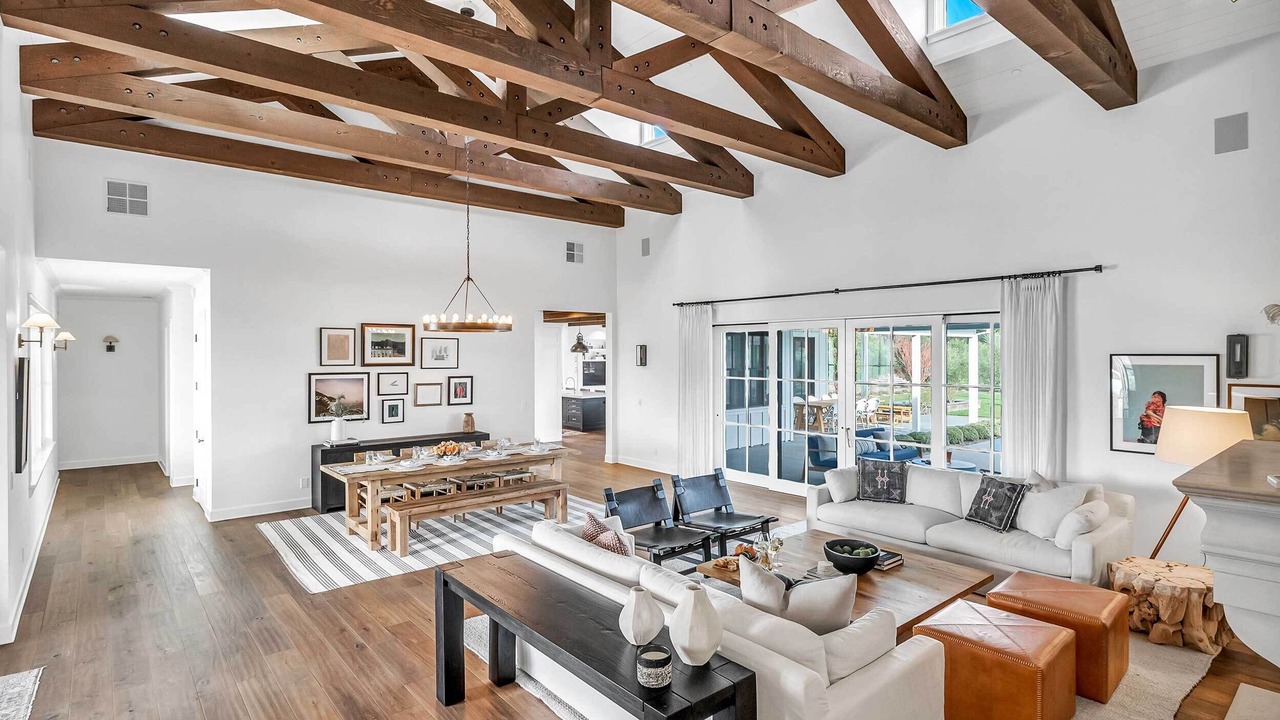 Photo of Livingroom in Sonoma