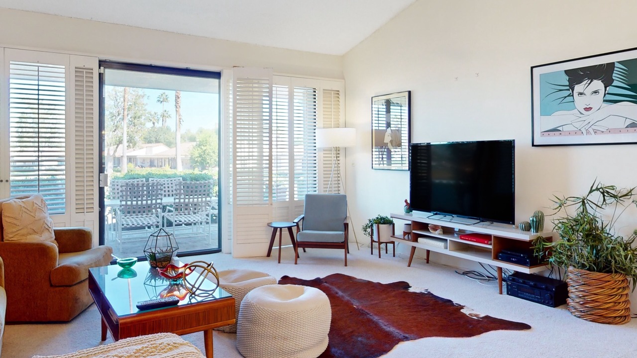 Photo of Livingroom in Rancho Mirage