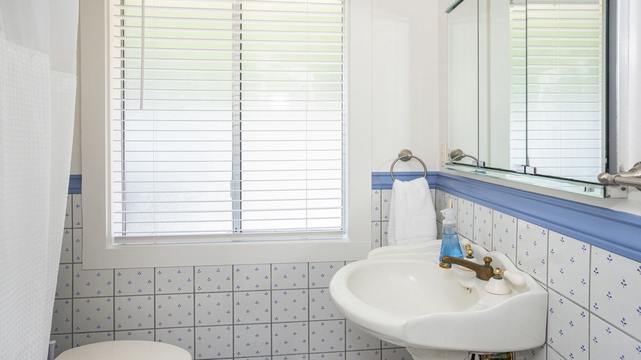 Photo of Bathroom in Bolinas