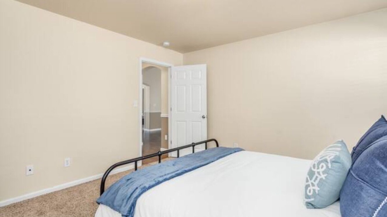 Photo of Bedroom in Roosevelt
