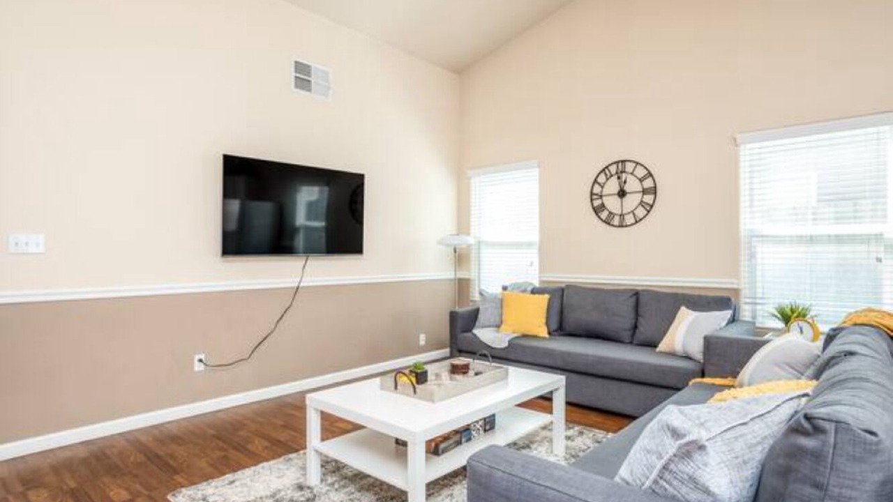 Photo of Livingroom in Roosevelt