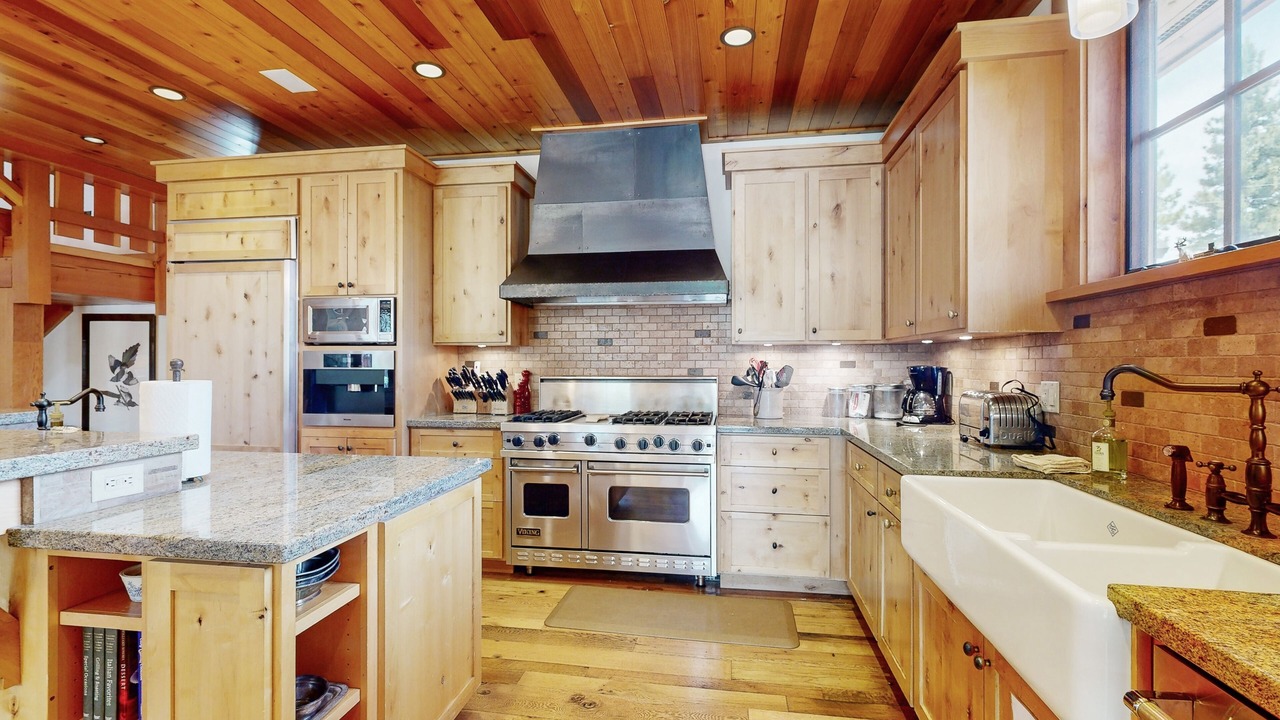 Photo of Kitchen in Mountain View Estates