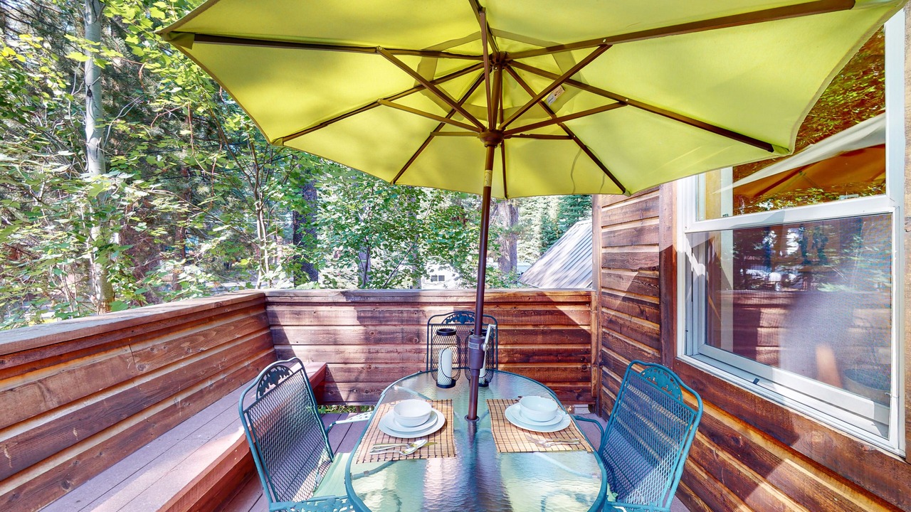 Photo of Outdoor in Donner Lake Woods