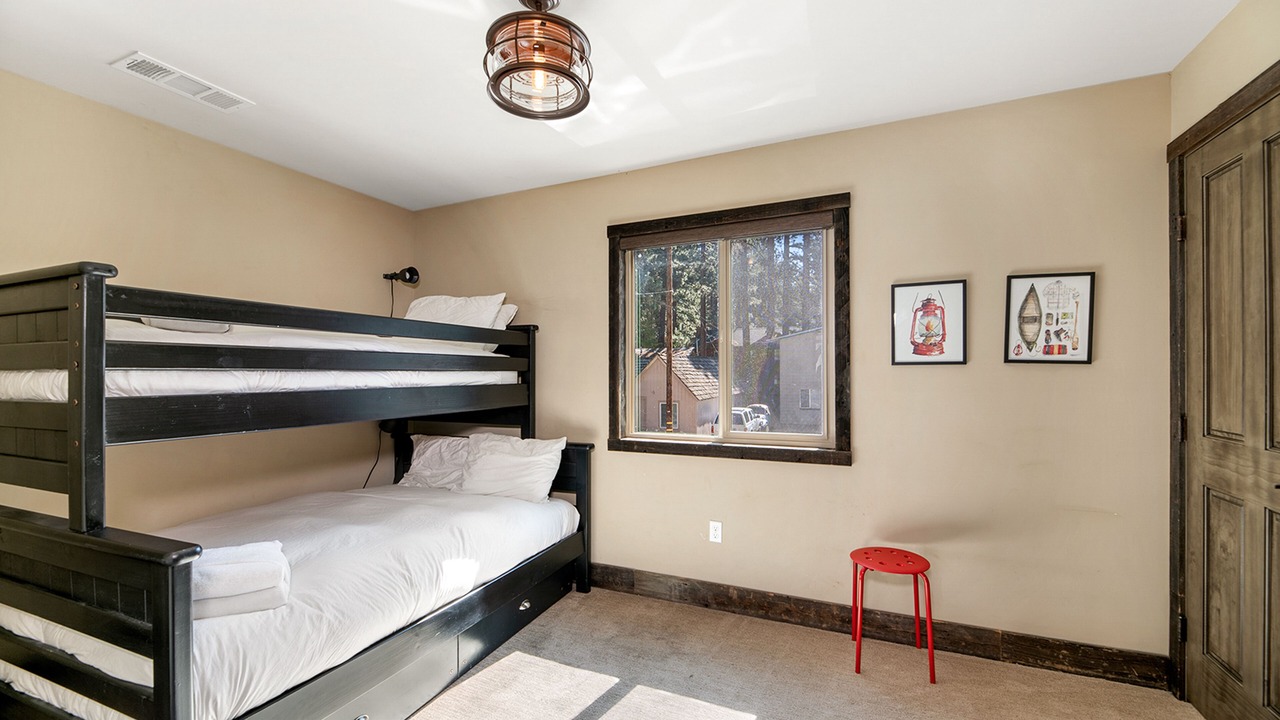 Photo of Bedroom in Al Tahoe