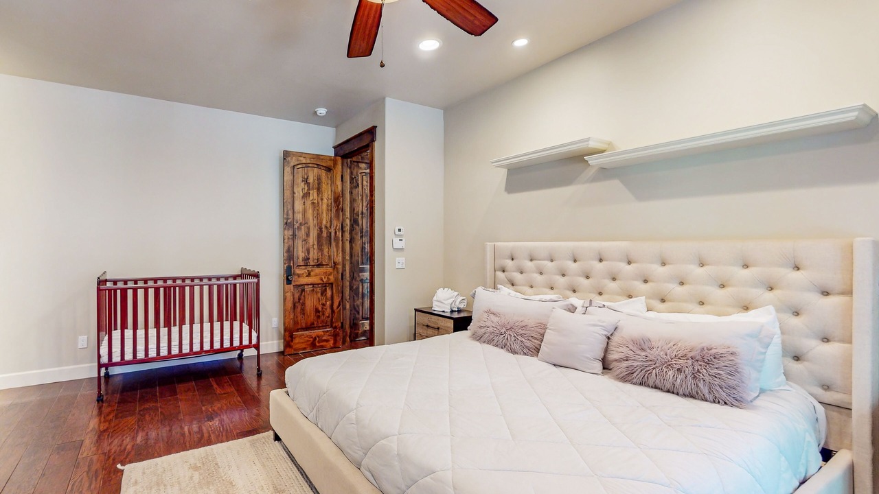 Photo of Bedroom in North Upper Truckee