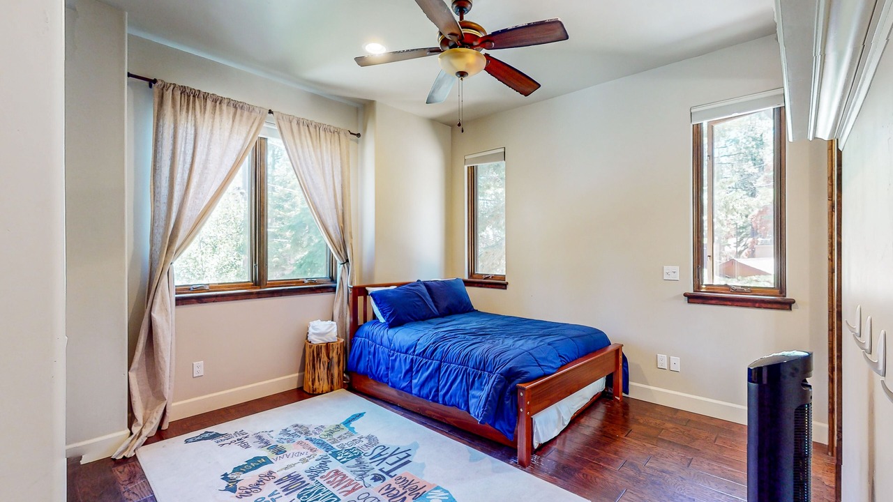 Photo of Bedroom in North Upper Truckee