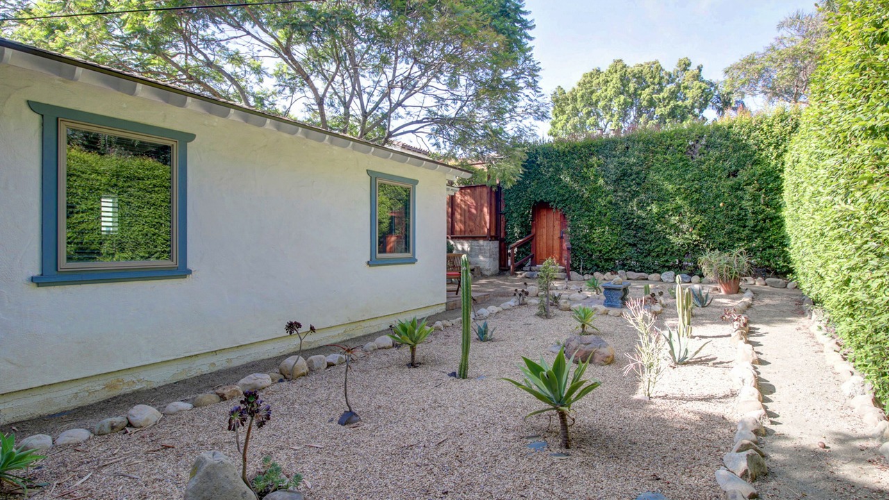 Photo of Outdoor in West Beach