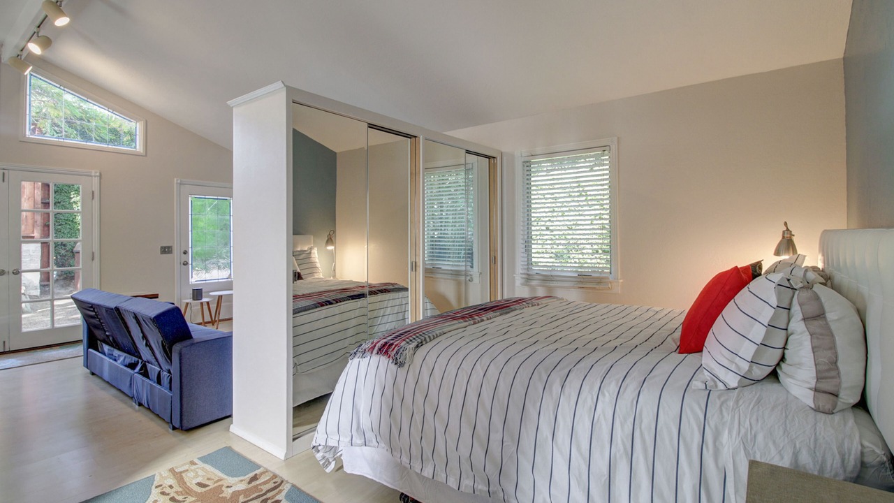 Photo of Bedroom in West Beach