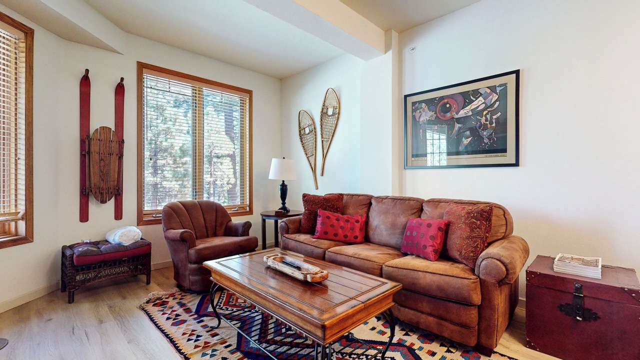 Photo of Livingroom in Mammoth Lakes