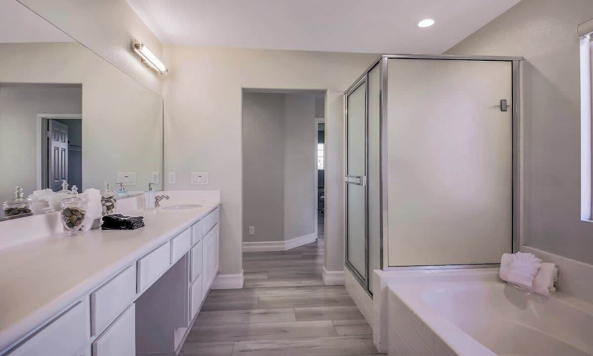 Photo of Bathroom in Terra Lago