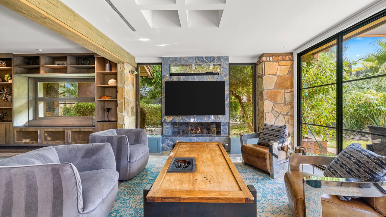 Photo of Livingroom in Palm Desert