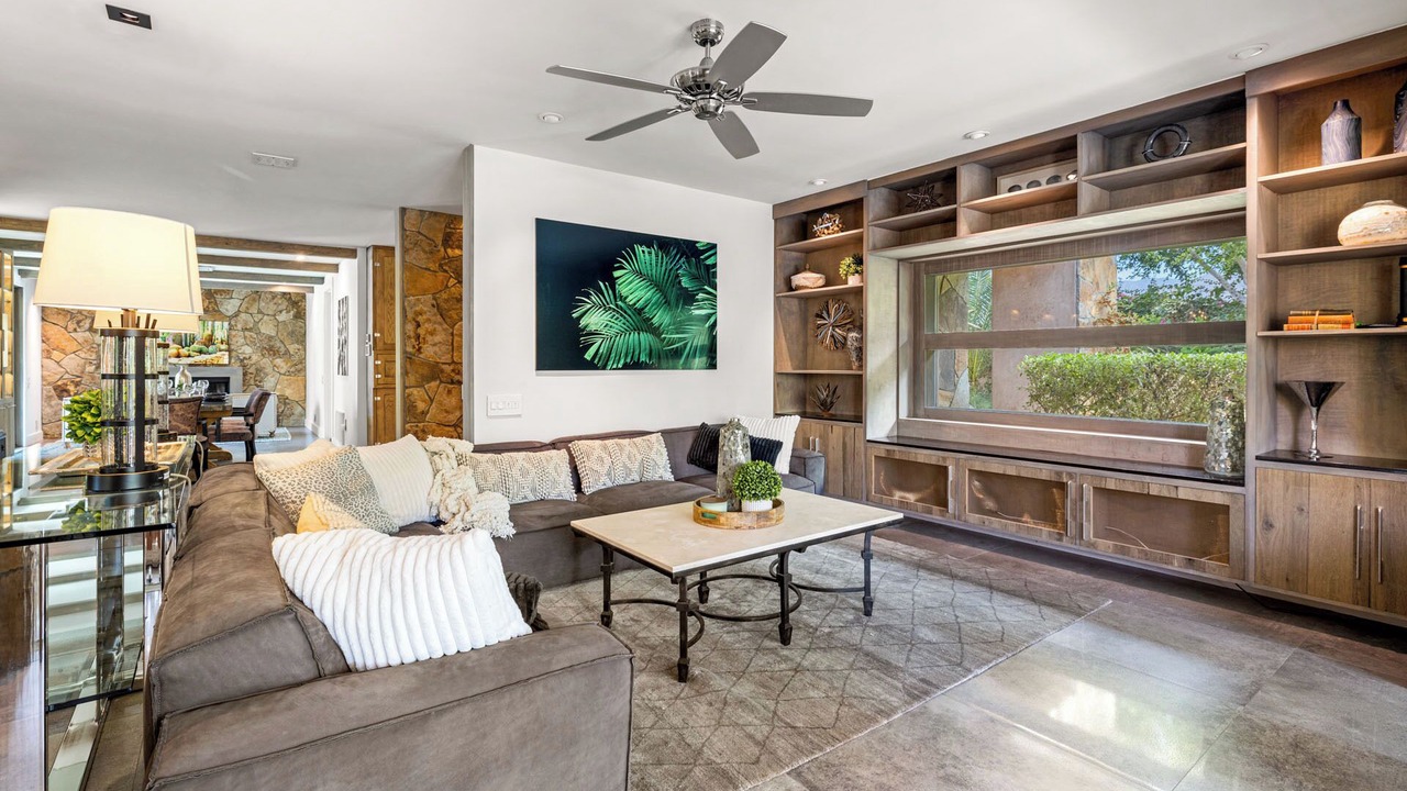 Photo of Livingroom in Palm Desert
