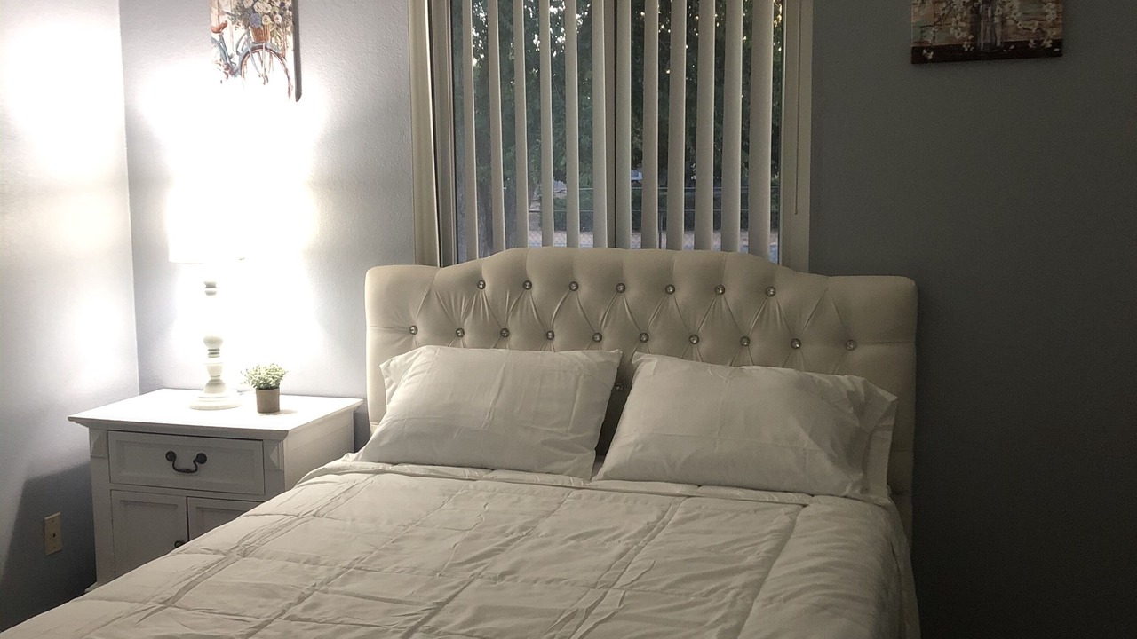Photo of Bedroom in Apple Valley