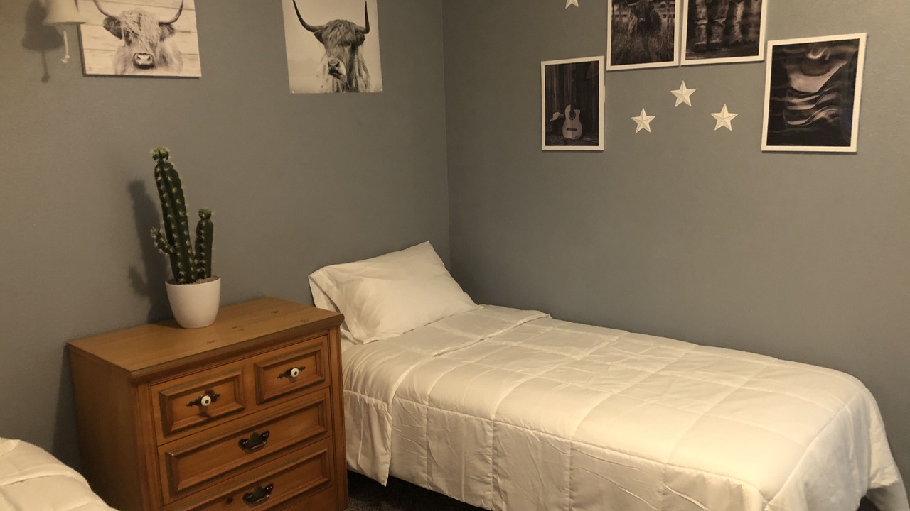 Photo of Bedroom in Apple Valley