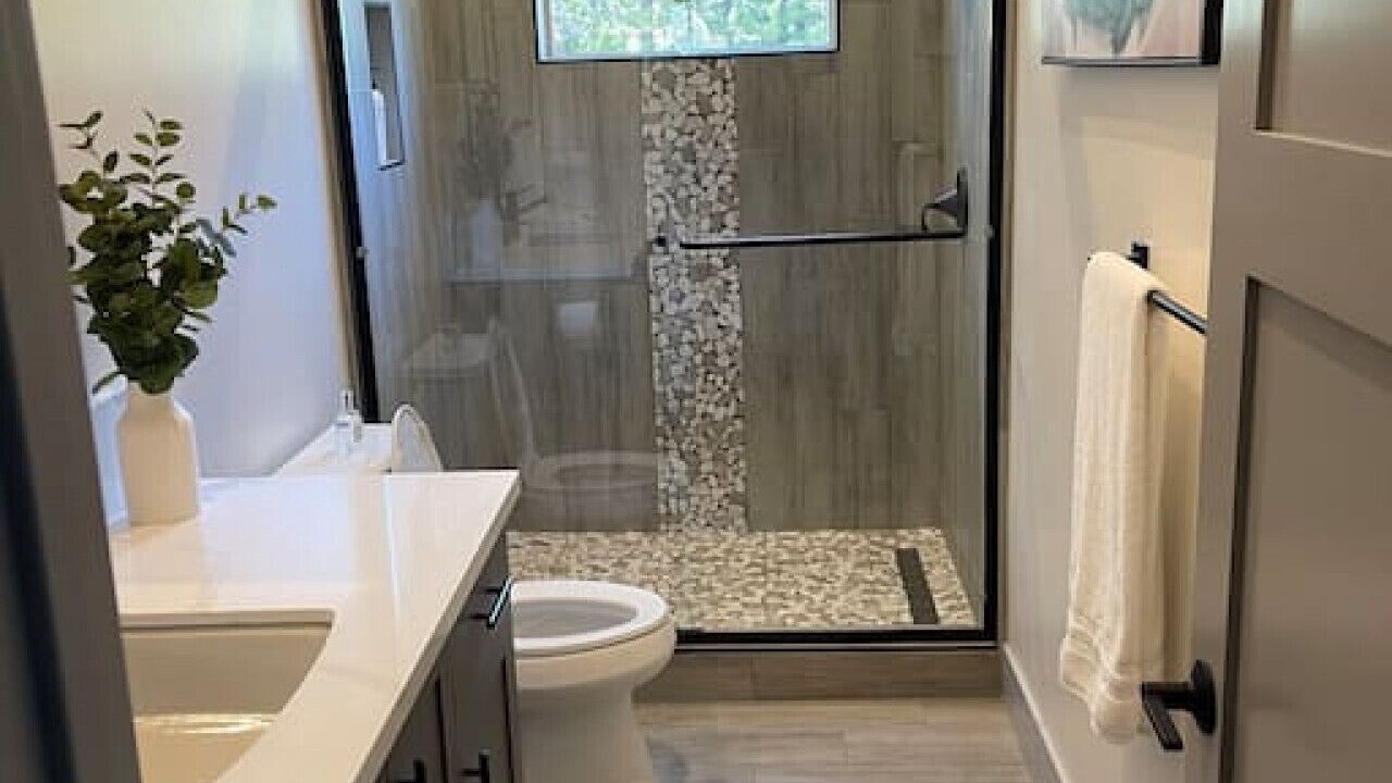 Photo of Bathroom in Christmas Valley