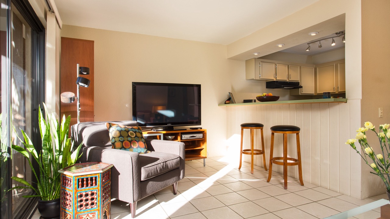 Photo of Livingroom in Uptown Design District