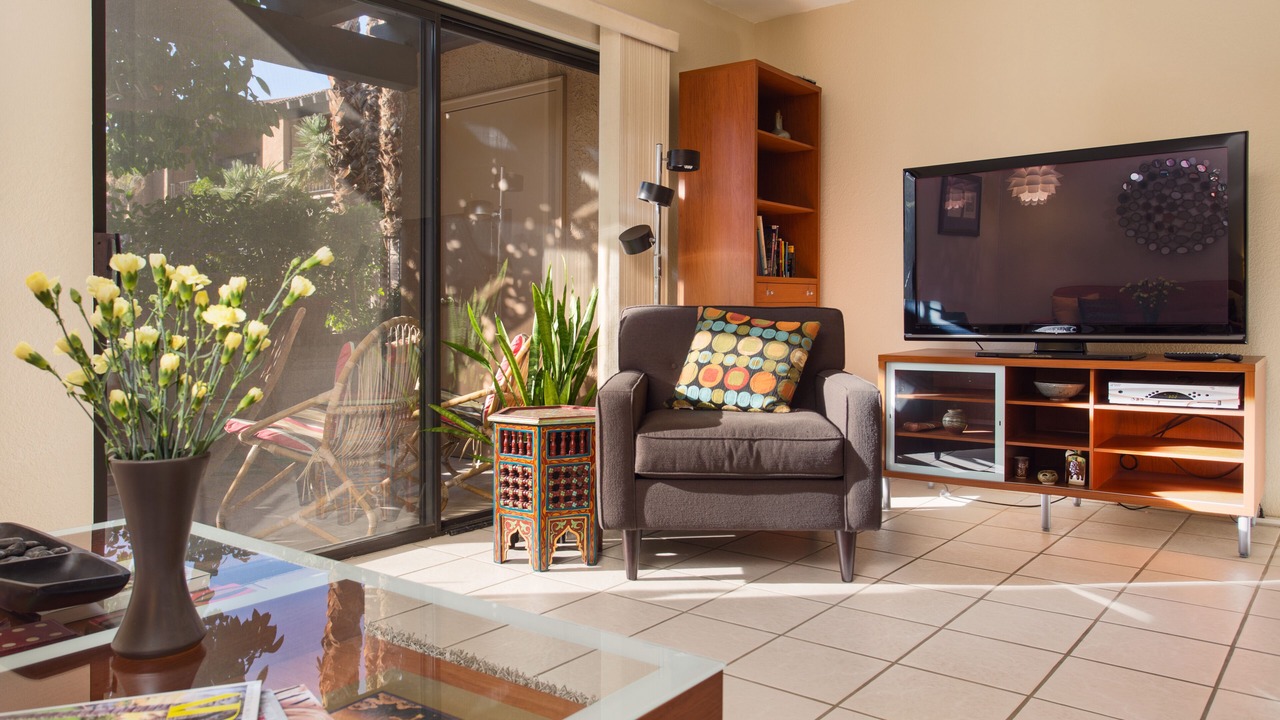 Photo of Livingroom in Uptown Design District