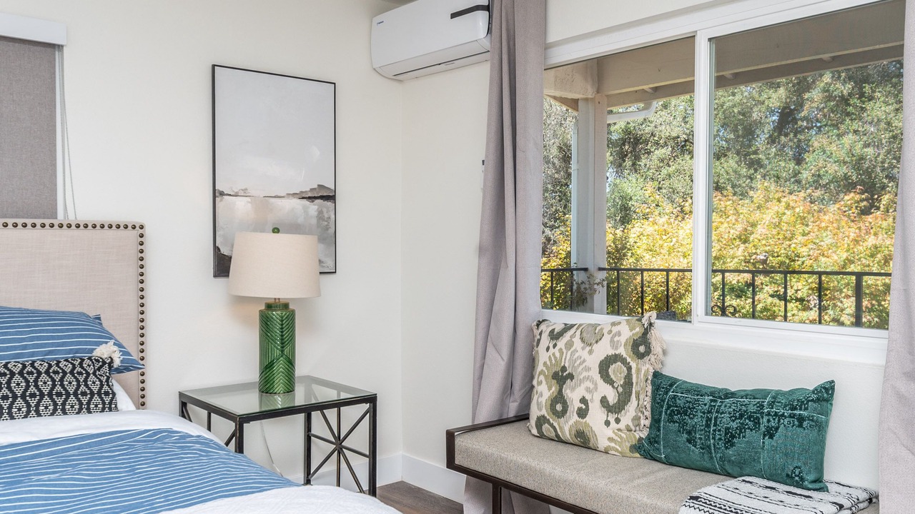 Photo of Bedroom in East Canyon