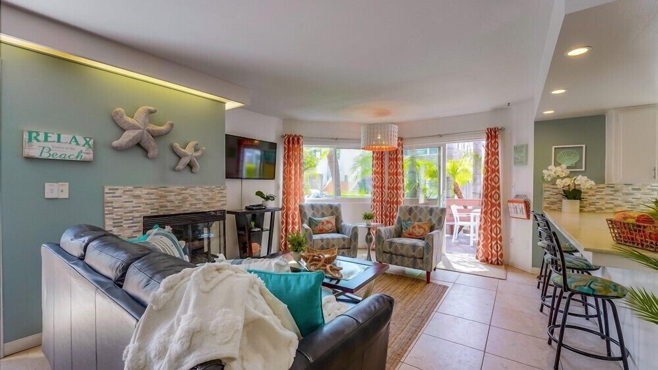 Photo of Livingroom in South Mission Beach