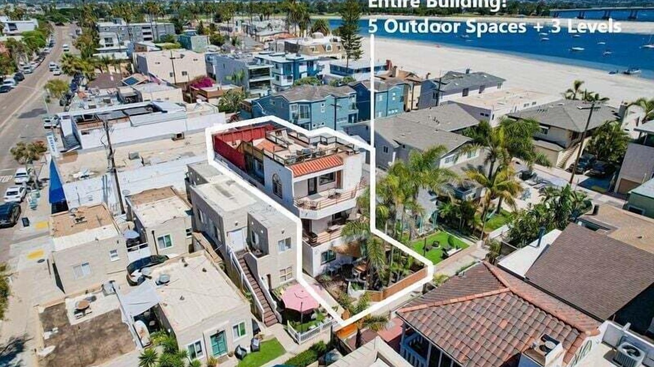 Photo of Outdoor in South Mission Beach