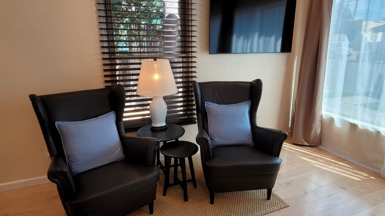Photo of Livingroom in Corridor