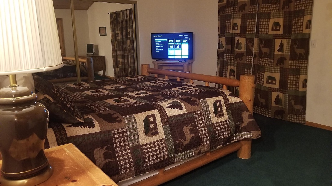 Photo of Bedroom in Big Bear City