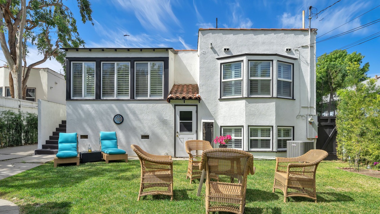 Photo of Outdoor in Mid City