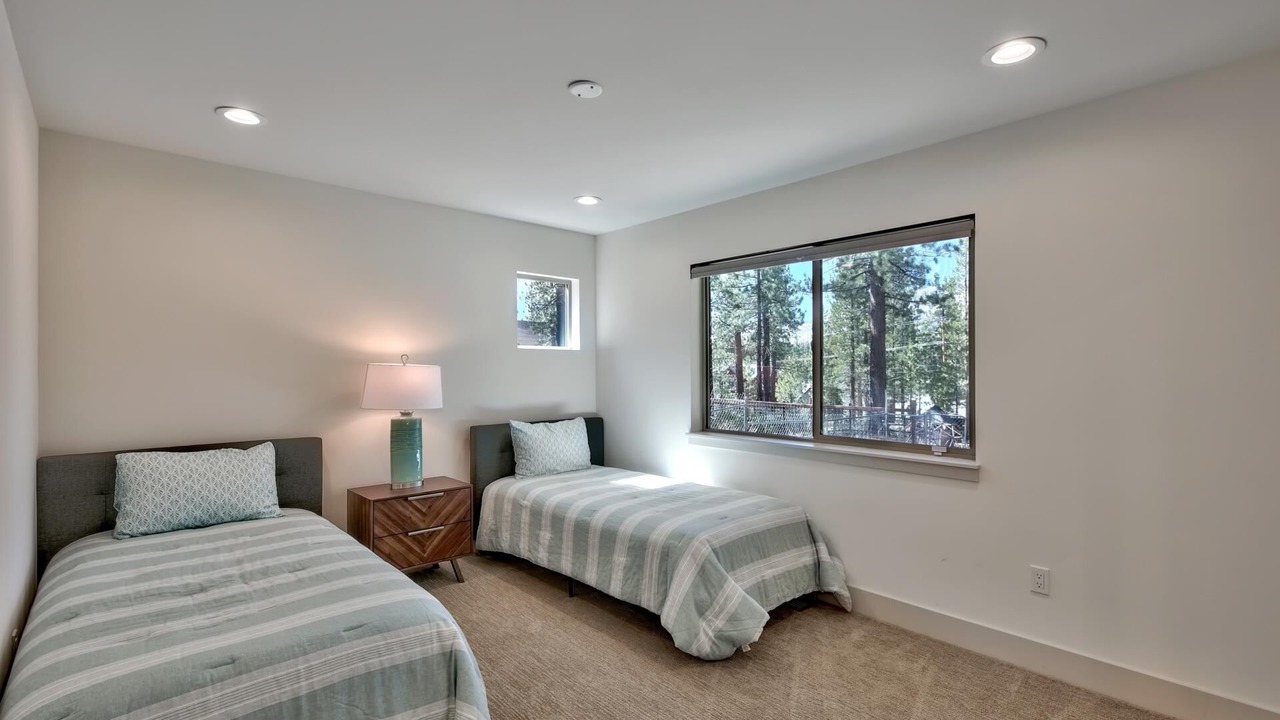 Photo of Bedroom in Mountain View Estates