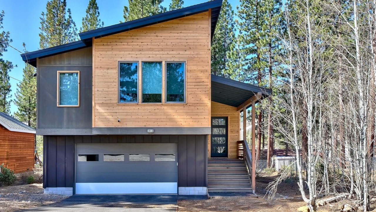 Photo of Outdoor in Mountain View Estates