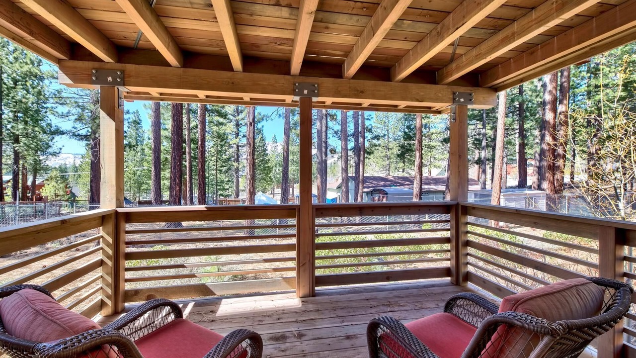 Photo of Outdoor in Mountain View Estates