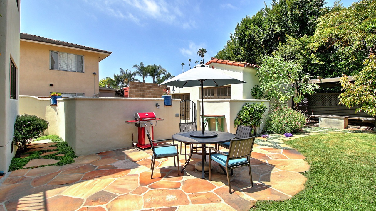 Photo of Outdoor in West Beach