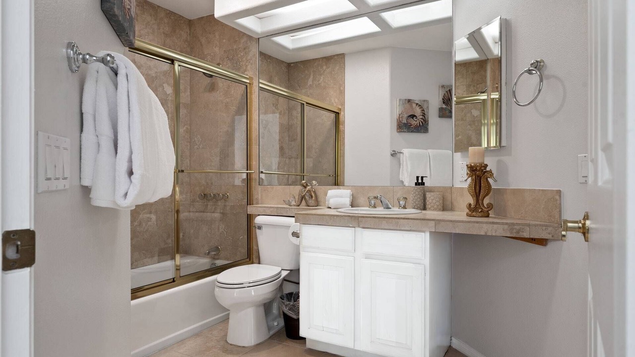 Photo of Bathroom in Magnesia Falls Cove