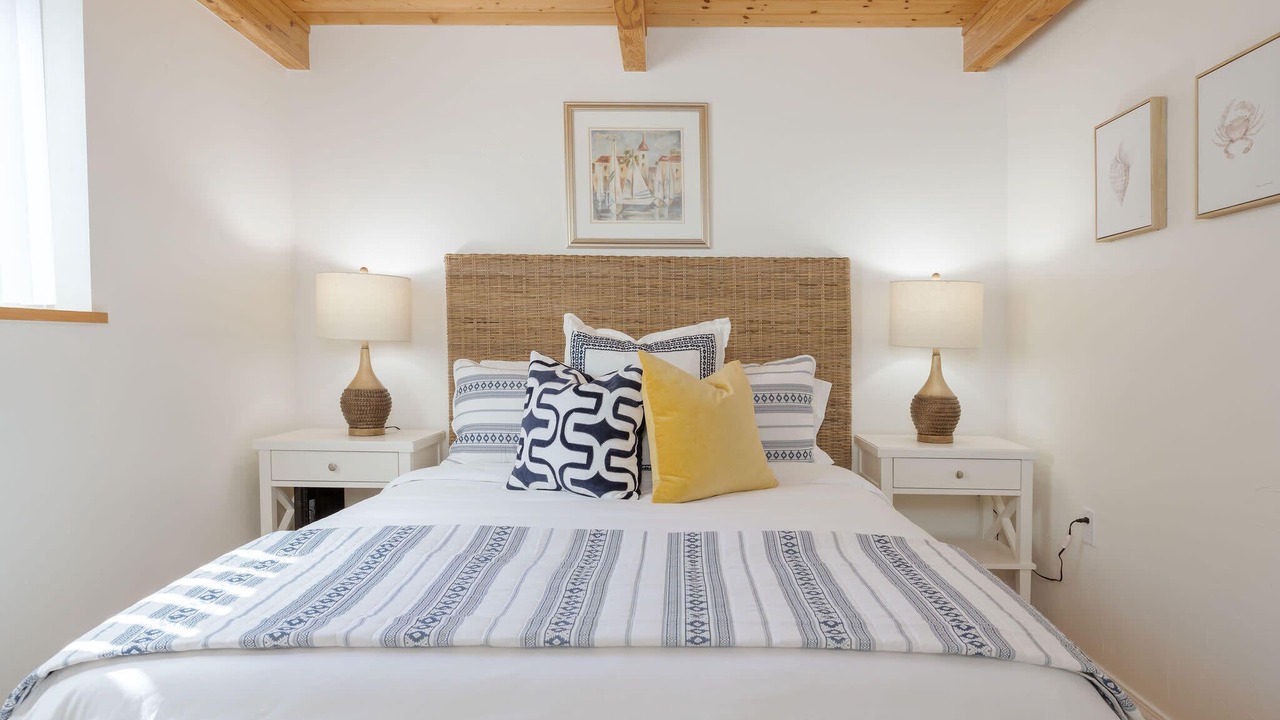 Photo of Bedroom in Moss Beach